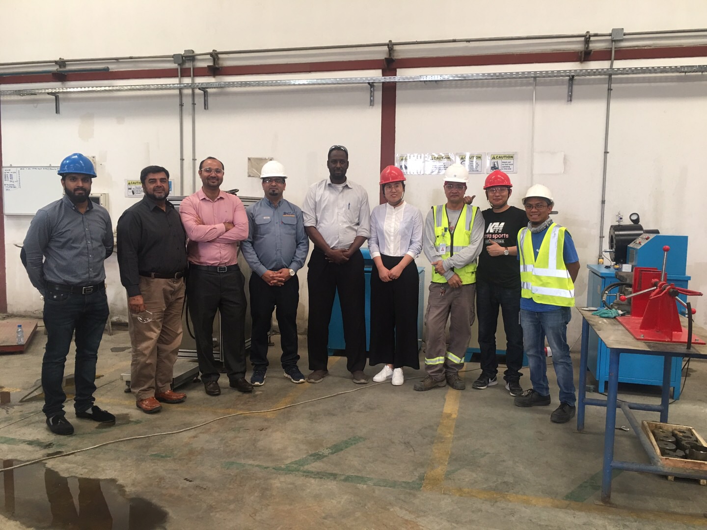 The training of Fire Extinguishers Filling Machine in Saudi Arabia The training of Fire Extinguishers Filling Machine in Saudi Arabia